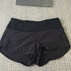 Lululemon Speed Up high rise short 2.5